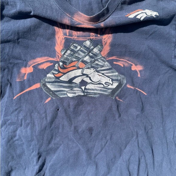 Y2K Denver Broncos Nike Graphic Tee - Picture 2 of 3